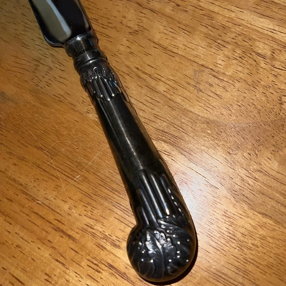 Cheltenham and Company Sheffield England Silverplate Meat Carving Knife 14 1/2